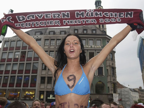 Bewerte das Bild des Users über dir 892107881-frau.9