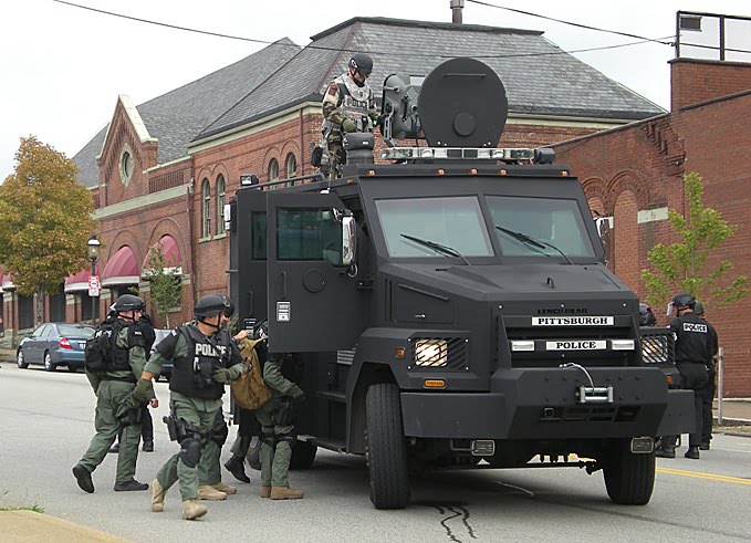 /dateien/gg30410,1268227872,police-state-death-ray-active-denial-system-g20