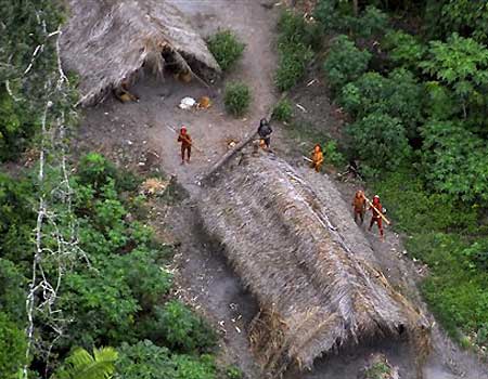/dateien/mt44789,1212274403,0529082120 m 052908 uncontacted tribe3