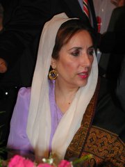 /dateien/pr30461,1158144538,180px-Benazir Bhutto