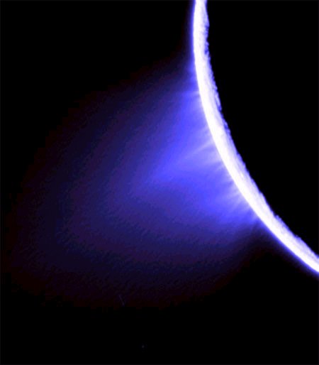 /dateien/uf62561,1273340513,enceladus geysire