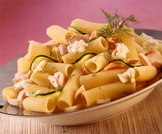 /dateien/uh42220,1203351861,Rigatoni with salmon and ricotta