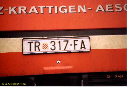 uh48932,1233727394,bih_tr317-fa.jpg?bc