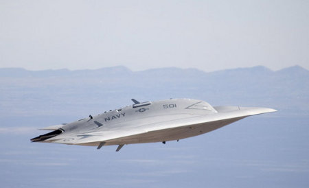 X-47B-el-nuevo-avin-no-tripulado-de-la-M