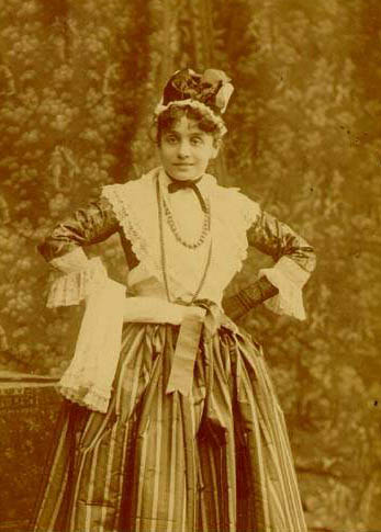 Eleonora Duse in La Locandiera 1891