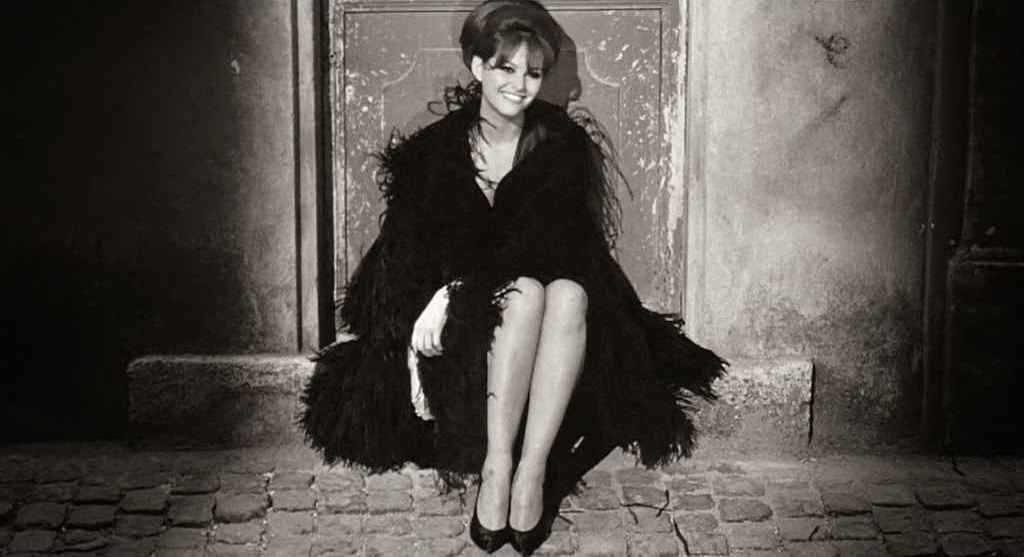 Claudia Cardinale 8 1 2 Fellini