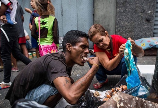 Venezuelans-Eat-Garbage-Trash