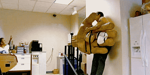 t4CIbxO_funny-gifs-win1.gif