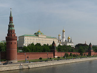 t5aedc4 330px Moscow Kremlin from Kamenn