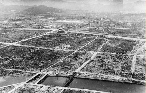 130806 Hiroshima Zerstoerung