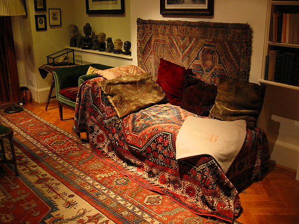 Das lustige Google Spiel 600px-Freud Sofa.JPG