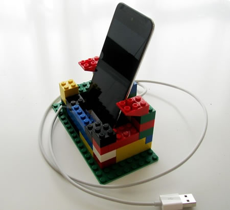 Lego iPod iPhone dock 1