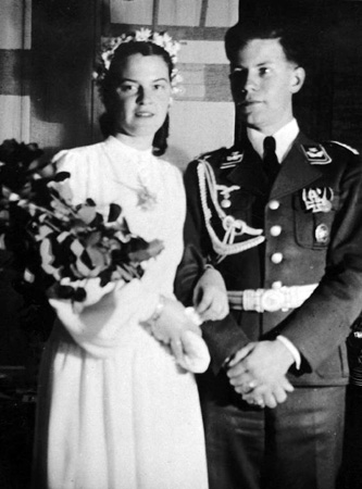 noch-waehrend-des-krieges-1942-heiratet-