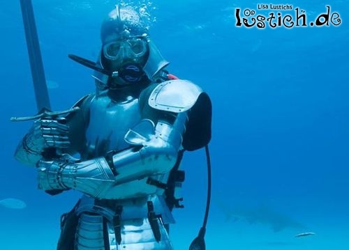 27767-unterwasser-samurai
