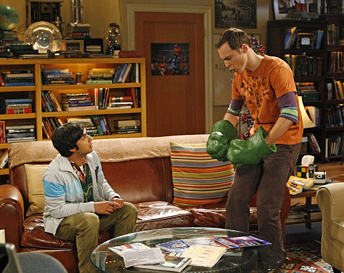 Der Bildbewertungsthread sheldon-and-his-hulk-hands
