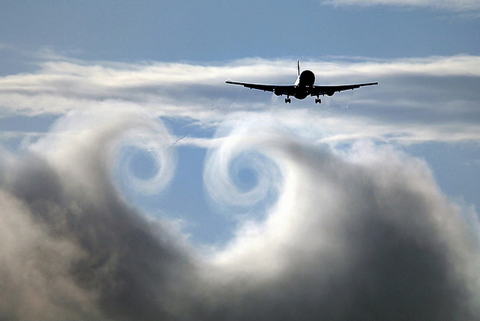 767 wing vortex