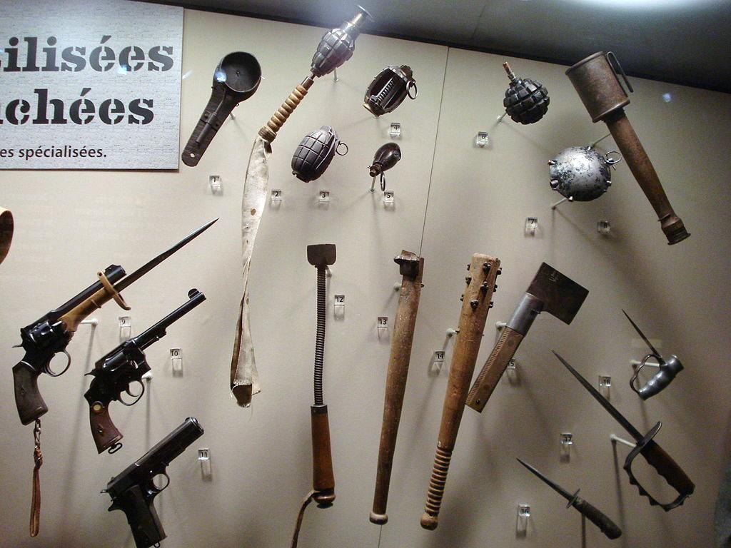 trench weapons used by british and canad