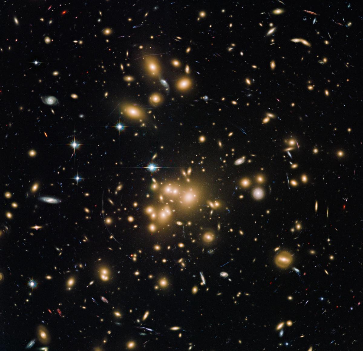 New Hubble view of galaxy cluster Abell 