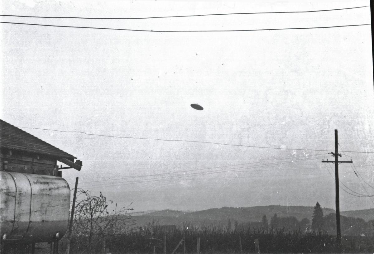 UFO - McMinville Oregon May50