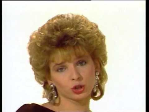 Youtube: Ixi - Der Knutschfleck 1983