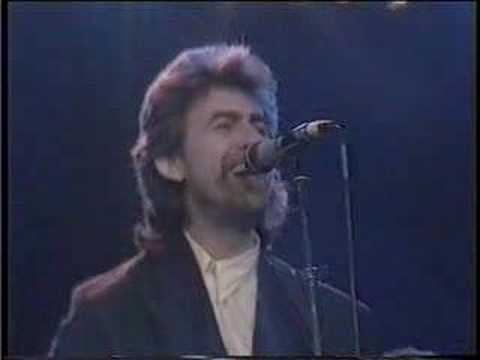 Youtube: While My Guitar Gently Weeps - Prince's Trust Concert, 1987