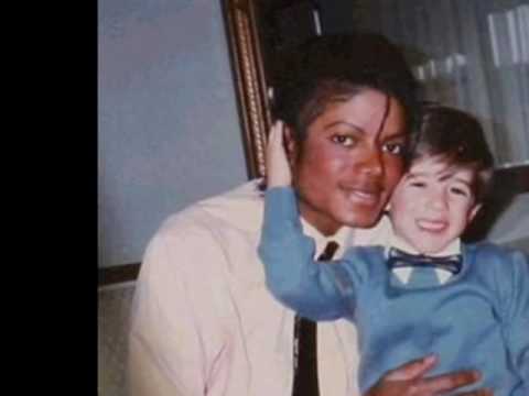 Youtube: Michael Jackson and Vitiligo