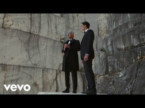 Youtube: Andrea Bocelli, Matteo Bocelli - Holy Night / Cantique de Noël (The Chosen Performance)