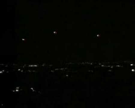 Youtube: Ufo a Parma, ITALIA, luci nel cielo, 10 Agosto 2007