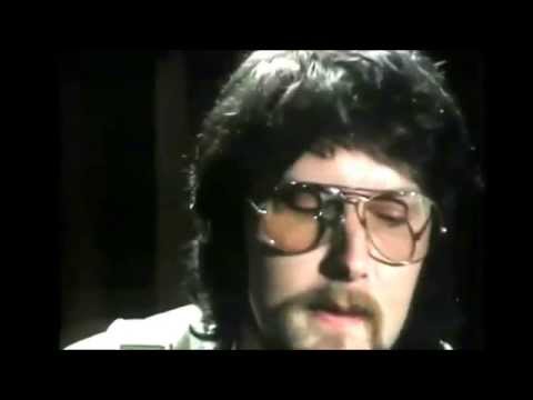 Youtube: Gerry Rafferty - Get It Right Next Time
