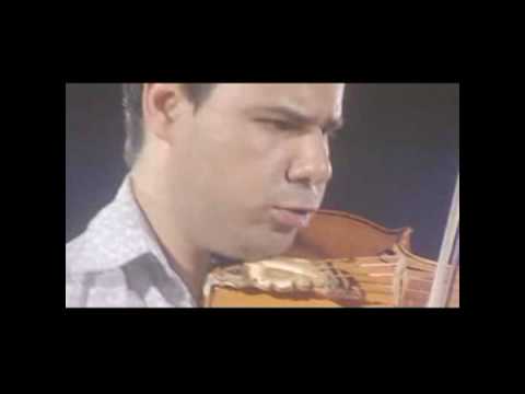 Youtube: Anar Ibrahimov. Mendelssohn Violin concerto E minor.Part 1