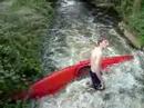 Youtube: Idiot crashes canoe