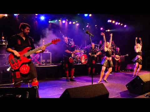 Youtube: Red Hot Chilli Pipers - Everybody Dance Now LIVE