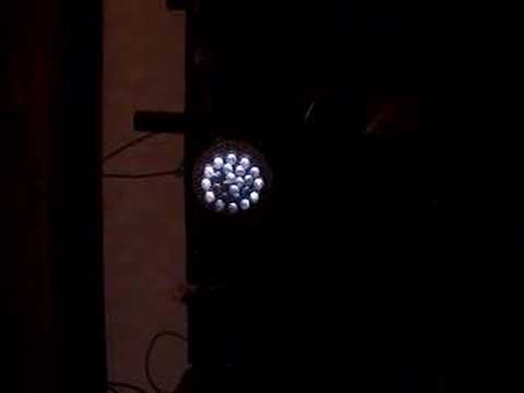 Youtube: Stirlingmotor Nr 2 mit Stromgenerator