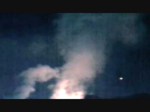 Youtube: Unidentified Aerial Phenomenon Iceland Volcano ufos orbs etc 2 april 2010.
