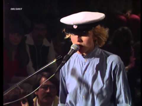 Youtube: (Annette Humpe) Ideal - Blaue Augen (1981) HD 0815007