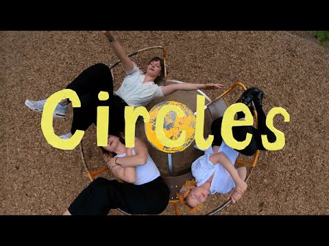 Youtube: My Ugly Clementine - Circles (Official Music Video)