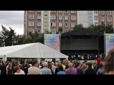 Youtube: Rostock-Lichtenhagen 2012: Gedenken in weiß