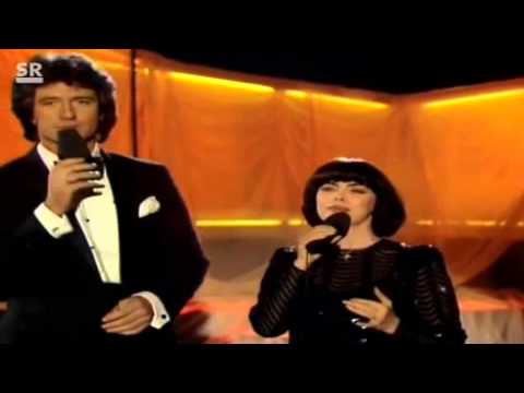 Youtube: Mireille Mathieu & Patrick Duffy - Together We`re Strong - HD