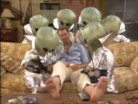 Youtube: Al Bundy and the aliens