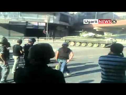 Youtube: Aleppo أوغاريت حلب فيديو مسرب  دبابة تقصف بحضور تلفزيون الدنيا