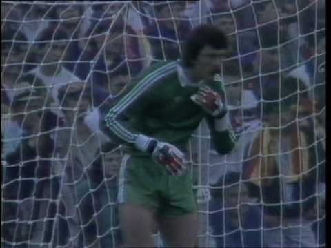 Youtube: Helmuth Duckadam penalty - 1986 Sevilla
