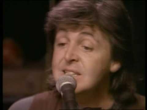 Youtube: Paul McCartney - Fool On The Hill Live