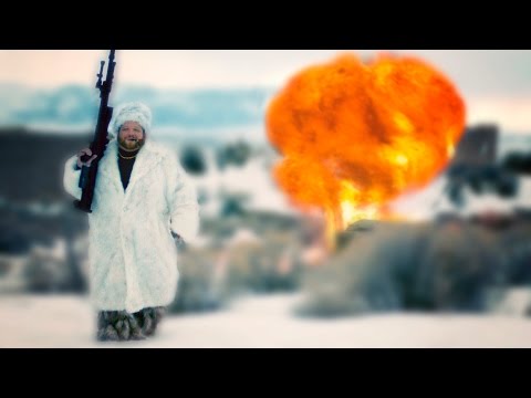 Youtube: RUSSIAN vs SNOWMEN (Explosive Battle!)