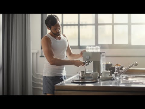 Youtube: Ein Cappuccino im Bett – Galaxus TV Spot (extended)