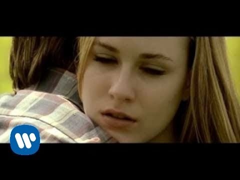 Youtube: Green Day - Wake Me Up When September Ends (Video)