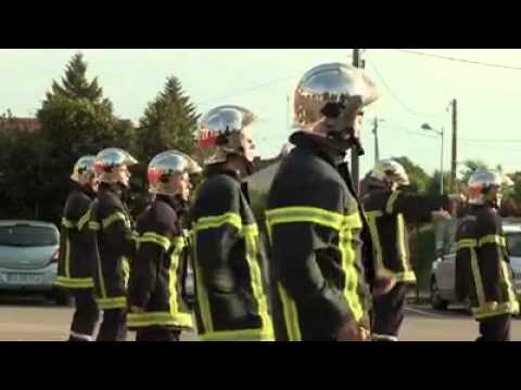 Youtube: Feuerwehr tanzt zumba