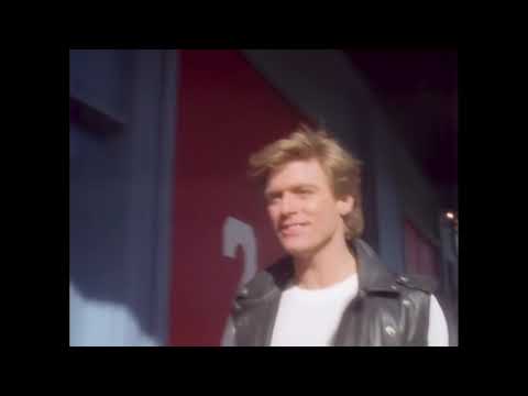 Youtube: Bryan Adams - Summer Of 69 (Official Music Video)