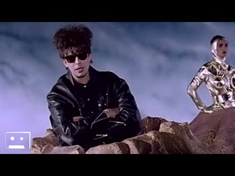 Youtube: Echo & The Bunnymen - Lips Like Sugar (Official Music Video)
