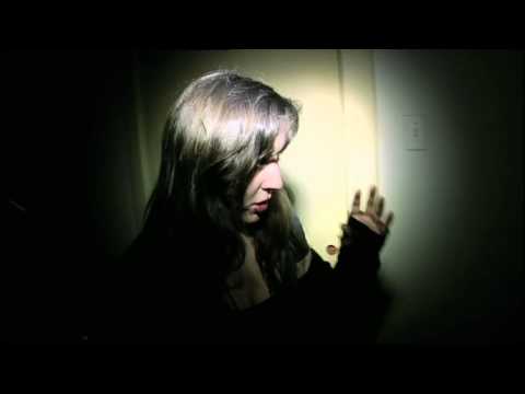 Youtube: Grave Encounters Official Trailer [HD] german