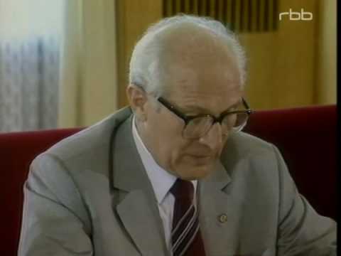 Youtube: Den Sozialismus in seinem Lauf halten weder Ochs noch Esel auf (Erich Honecker, 1989)